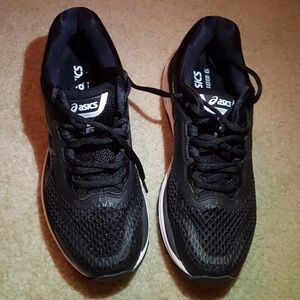 ASICS GT 2000 6 Women's Running Shoe